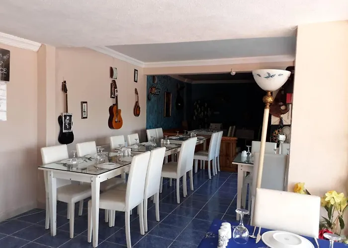 Aparthotel Murathan Apart 3*